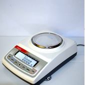 Весы ADT520 АХIS лабораторные цифровые